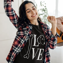 Load image into Gallery viewer, dog mom shirt